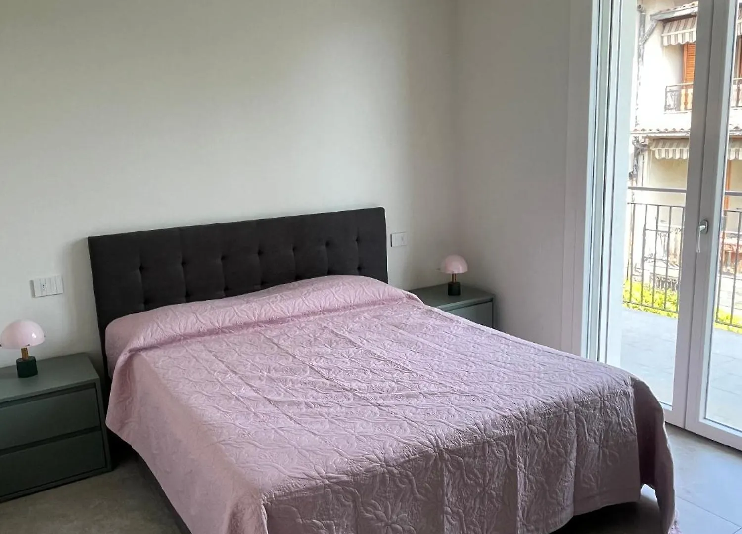 Villa Anna - Lake View Apartments Predore Italien